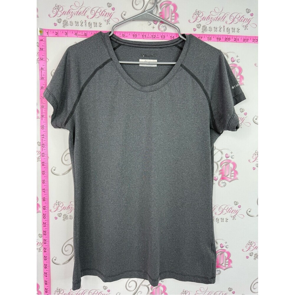 Columbia Women's Short Sleeve Performance Tee — Gray